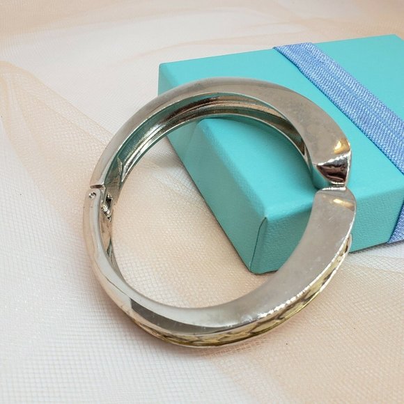 Stella & Dot Emerson Clamper Bangle Bracelet Snake - Picture 3 of 14